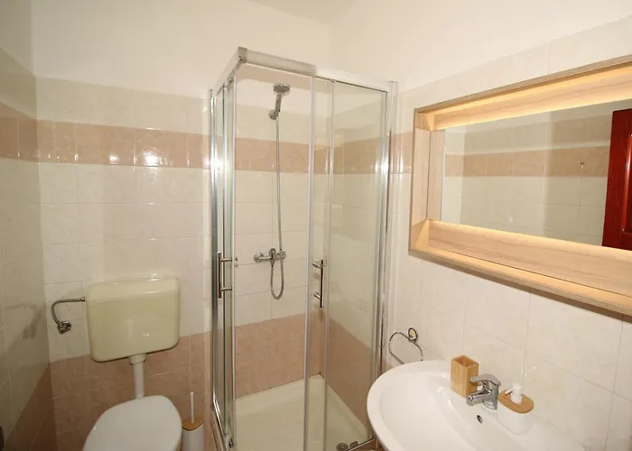 Апартаменты With Parking Space Rabac, Labin - 7429 Рабац